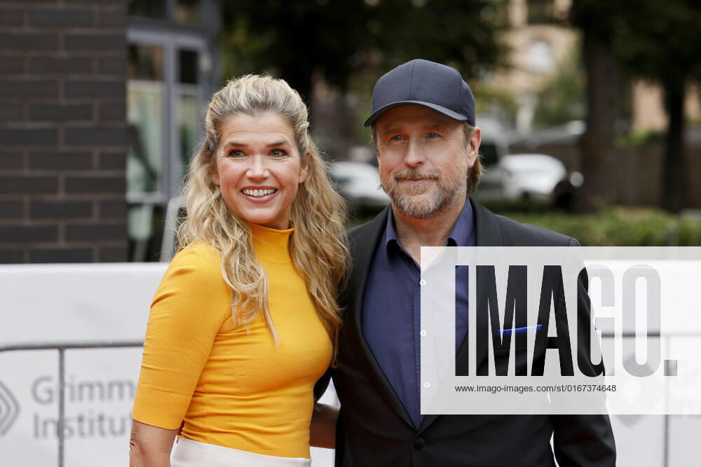 Schauspielerin Anke Engelke und Schauspieler Bjarne Mädel bei der 58. Verleihung des Grimme Preises 2022 im Theater der Stadt Marl. Marl, 26.08.2022 NRW Deutschland