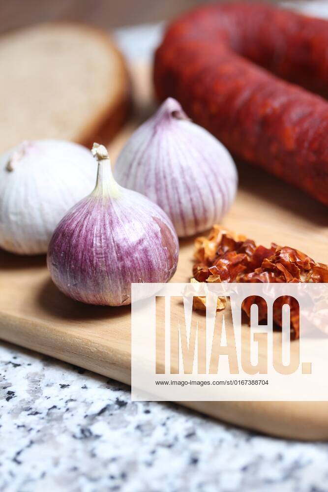 Chorizo , 2940019.jpg, appetizer, background, buffet, chorizo, close-up, cooking, cuisine, culinary, cut, eat, fat, food, gastronomy, gourmet, lunch, meat, peppered, pork, red, restaurant, sausage, sliced, slices, smoked, spain, spanish, spiced, pepper, garlic, wood, chillie,