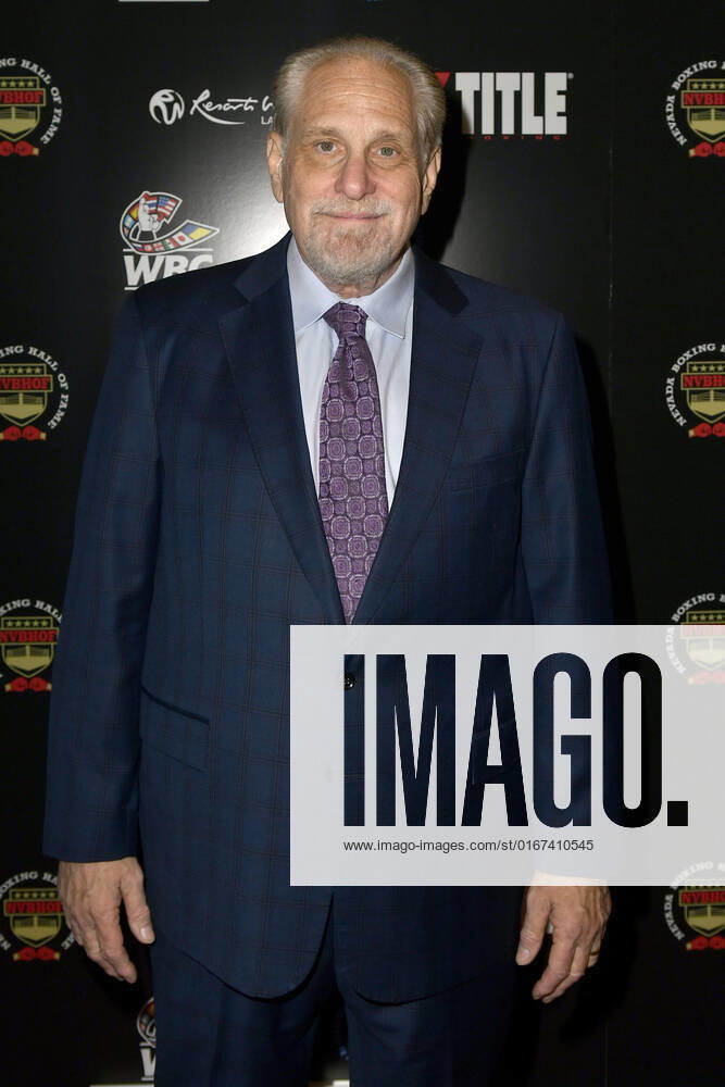LAS VEGAS, NV - AUGUST 27: Al Bernstein Arriving at the Induction Ceremony & Dinner for the 2022 Nevada Boxing Hall Of Fame at Resorts World Las Vegas in Las Vegas,Nevada, on August 27, 2022.