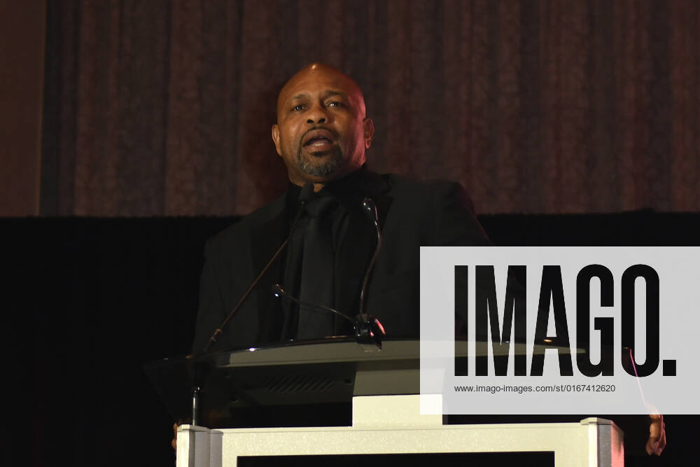 LAS VEGAS, NV - AUGUST 27: Roy Jones speaking at the Induction Ceremony & Dinner for the 2022 Nevada Boxing Hall Of Fame at Resorts World Las Vegas in Las Vegas,Nevada, on August 27, 2022.