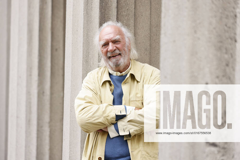 Achim Wolff beim Fototermin zur Jahres PK 2022 vom Schlossparktheater in Berlin am 29.08.2022 Jahres PK von Dieter Hallervordens Schlosspark Theater in Berlin