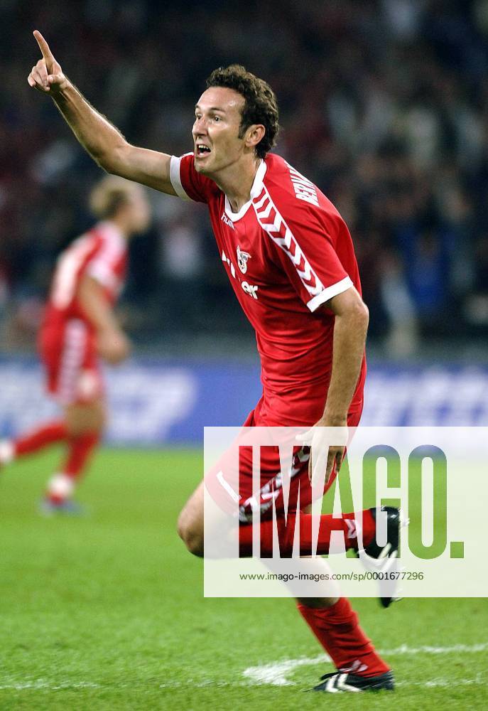 Tiago Bernardi (Thun) - Torjubel Fußball EC 1 Herren Champions League Qualifikation 2005 2006, FC Thun, Super, Nationalliga A, NLA, 1. Schweizer Liga, Einzelbild Bern Freude,