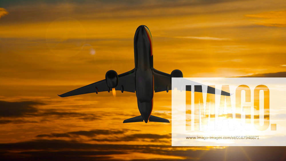Flugzeug beim Starten mit Abendhimmel im Hintergrund Symbolbild zum Thema steigende Energiekosten