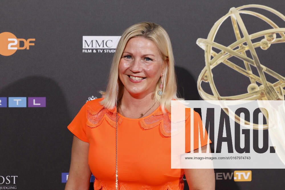 Fernsehmoderatorin Aleksandra Bechtel beim Kölner Emmy Cocktail 2022 anlässlich der 16. Kölner Jurysitzung des International Emmy auf Schloss Arff. Köln, 31.08.2022 NRW Deutschland