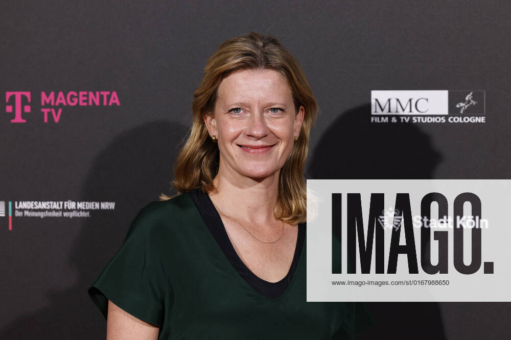 Schauspielerin Caroline Peters beim Kölner Emmy Cocktail 2022 anlässlich der 16. Kölner Jurysitzung des International Emmy auf Schloss Arff. Köln, 31.08.2022 NRW Deutschland