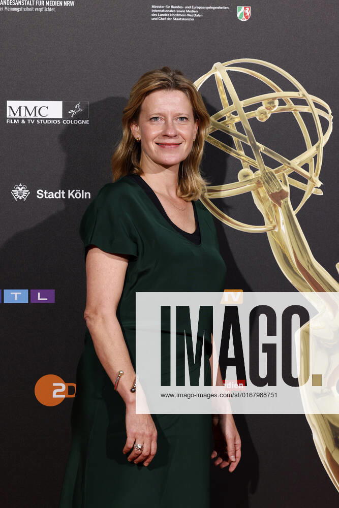 Schauspielerin Caroline Peters beim Kölner Emmy Cocktail 2022 anlässlich der 16. Kölner Jurysitzung des International Emmy auf Schloss Arff. Köln, 31.08.2022 NRW Deutschland