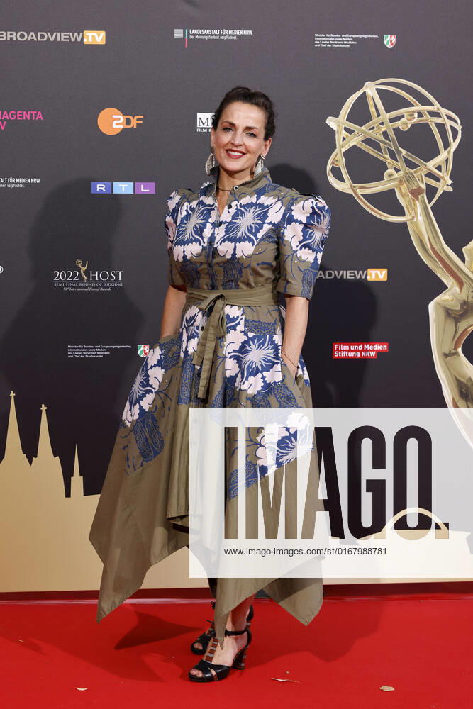 Schauspielerin Nicole Ansari-Cox beim Kölner Emmy Cocktail 2022 anlässlich der 16. Kölner Jurysitzung des International Emmy auf Schloss Arff. Köln, 31.08.2022 NRW Deutschland
