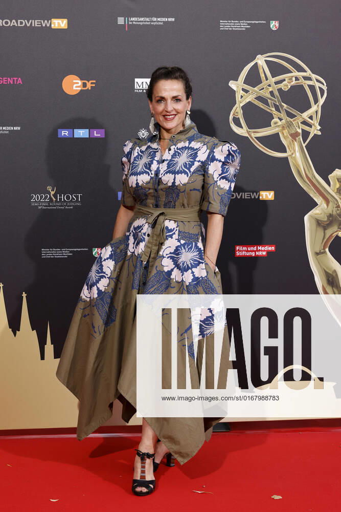 Schauspielerin Nicole Ansari-Cox beim Kölner Emmy Cocktail 2022 anlässlich der 16. Kölner Jurysitzung des International Emmy auf Schloss Arff. Köln, 31.08.2022 NRW Deutschland