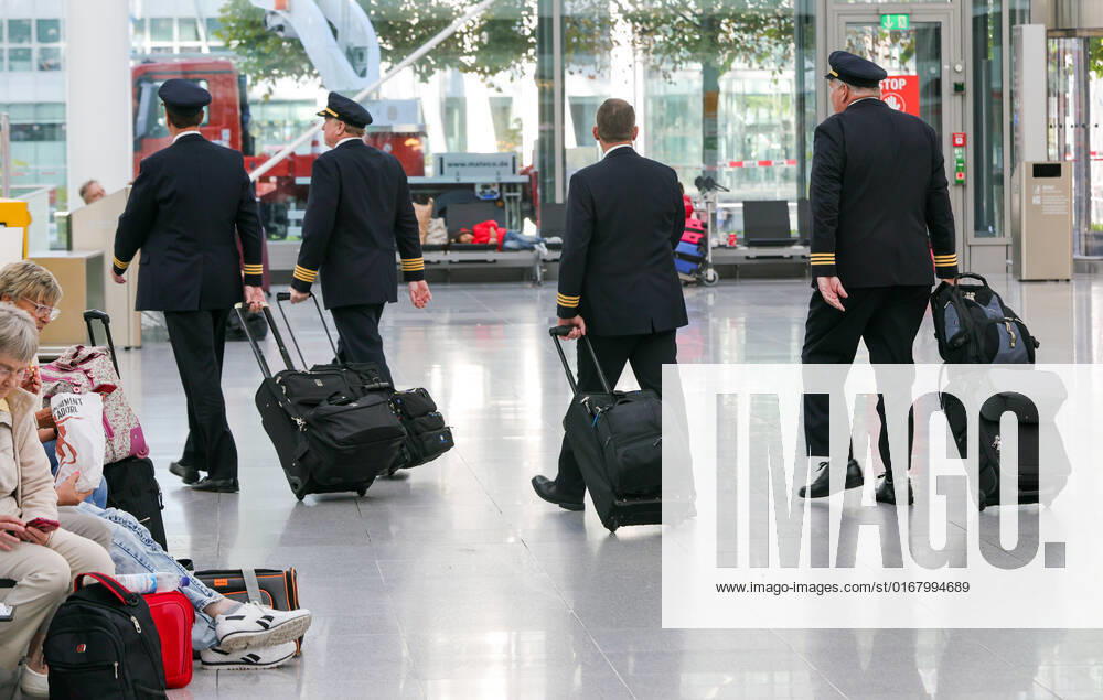 Piloten Streik der Lufthansa 800 Flüge werden gestrichen am Flughafen in München Datum: 02.09.2022