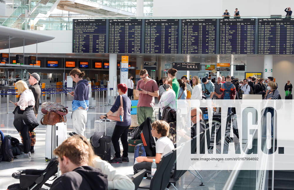 Piloten Streik der Lufthansa 800 Flüge werden gestrichen am Flughafen in München Datum: 02.09.2022