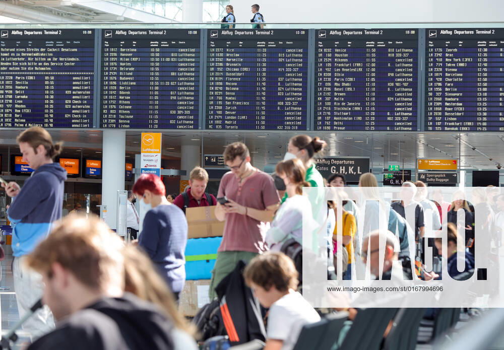 Piloten Streik der Lufthansa 800 Flüge werden gestrichen am Flughafen in München Datum: 02.09.2022
