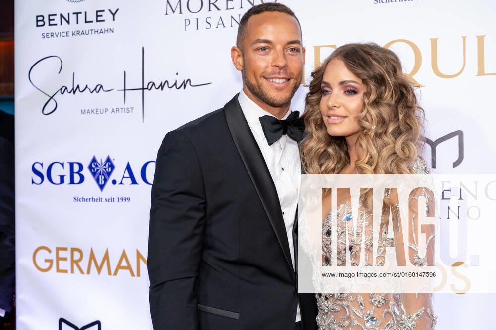 20220904 HERQUL GERMAN BOXING AWARDS BERLIN, GERMANY - SEPTEMBER 4 2022 : Andrej Mangold, Annika Jung at - HERQUL GERMAN BOXING AWARDS on September 4, 2022 in Berlin, . Berlin Berlin Germany