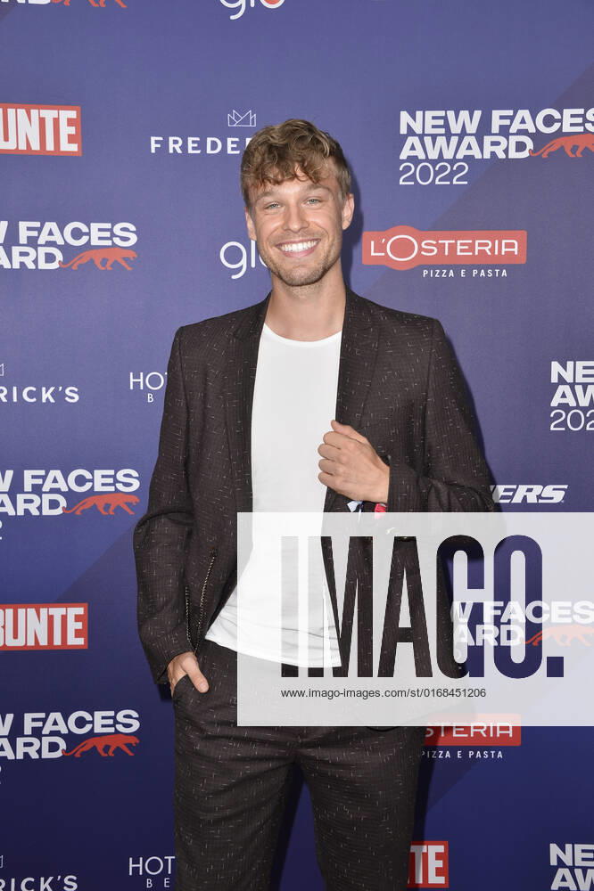 Chris Waschek beim Bunte New Faces Award STYLE in Berlin 08.09.2022