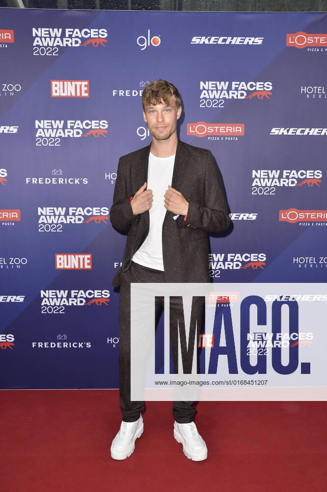 Chris Waschek beim Bunte New Faces Award STYLE in Berlin 08.09.2022