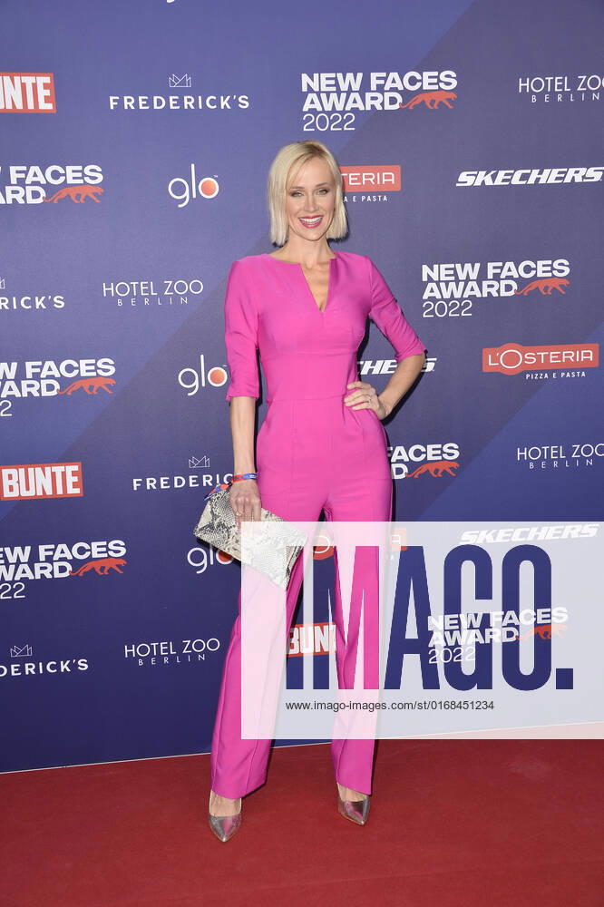 Lisa Loch beim Bunte New Faces Award STYLE in Berlin 08.09.2022