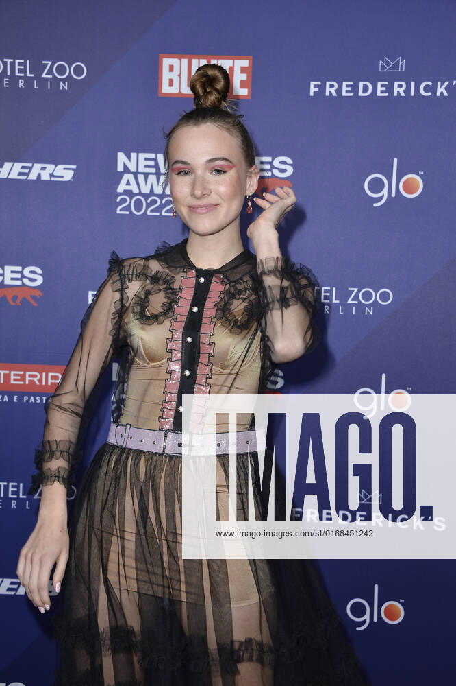 Valentina Vapaux beim Bunte New Faces Award STYLE in Berlin 08.09.2022
