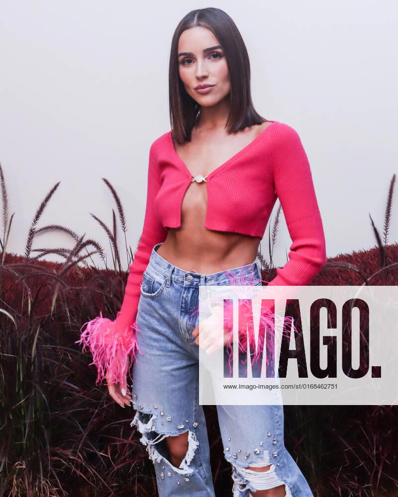 REVOLVE Gallery NYFW 2022 Presentation VIP Opening Event American model Olivia Culpo arrives at the REVOLVE Gallery NYFW (New York Fashion Week) 2022 Presentation VIP Opening Event held at The Shops at Hudson Yards on September 8, 2022 in Manhattan, New York City, New York, United States. The Shops at Hudson Yards, Manhattan, New York City, New York New York United States
