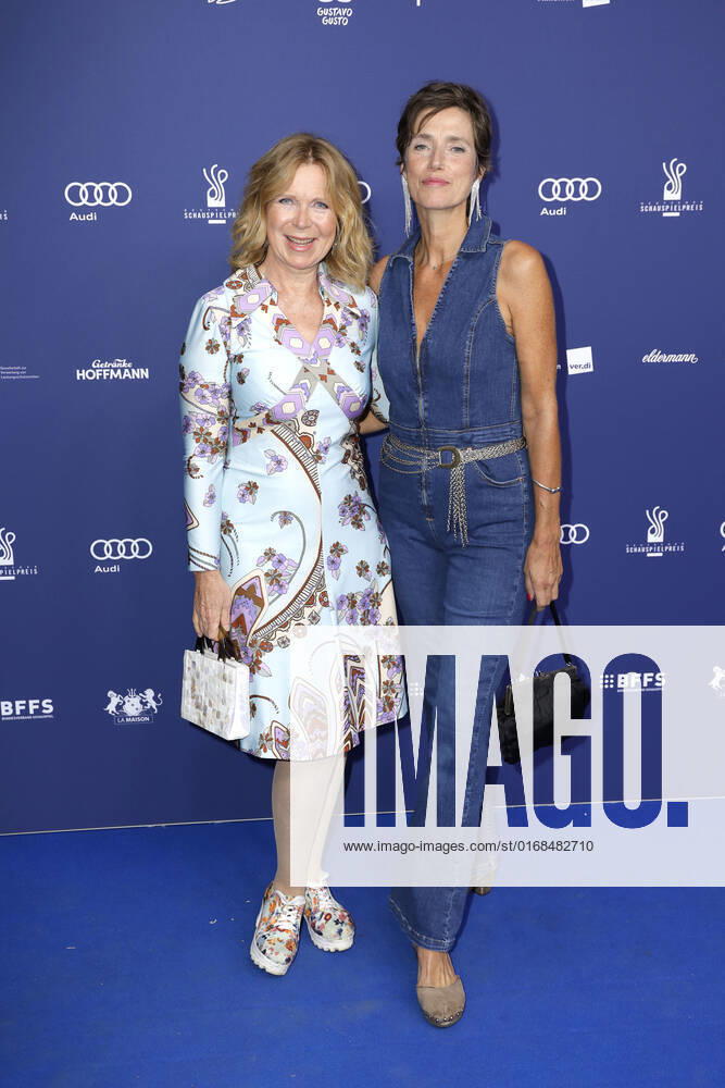 Marion Kracht und Julia Bremermann bei der Deutscher Schauspielpreis Verleihung am 9.09.2022 in Berlin Deutscher Schauspielpreis 2022 Verleihung in Berlin