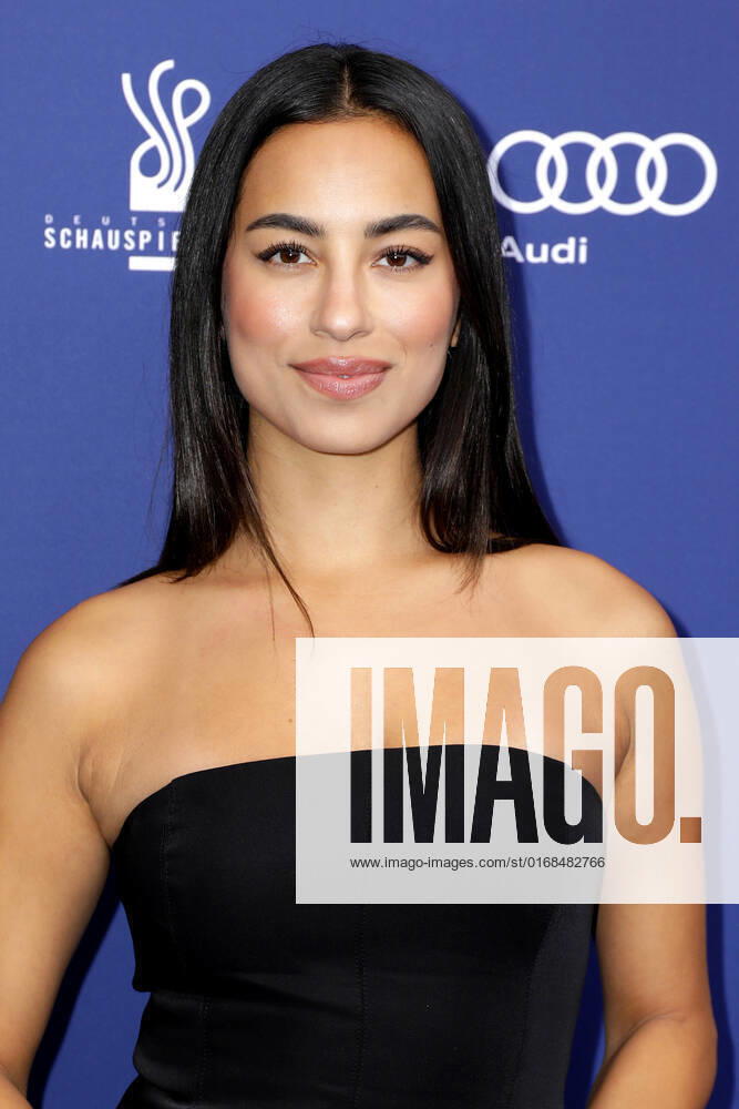 Gizem Emre bei der Deutscher Schauspielpreis Verleihung am 9.09.2022 in Berlin Deutscher Schauspielpreis 2022 Verleihung in Berlin