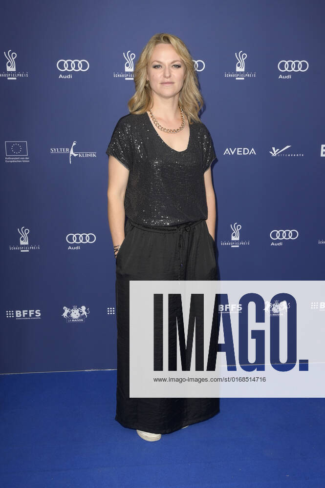 Lisa Wagner bei der Verleihung des Deutschen Schauspielpreises 2022 im Restaurant Spindler & Klatt. Berlin
