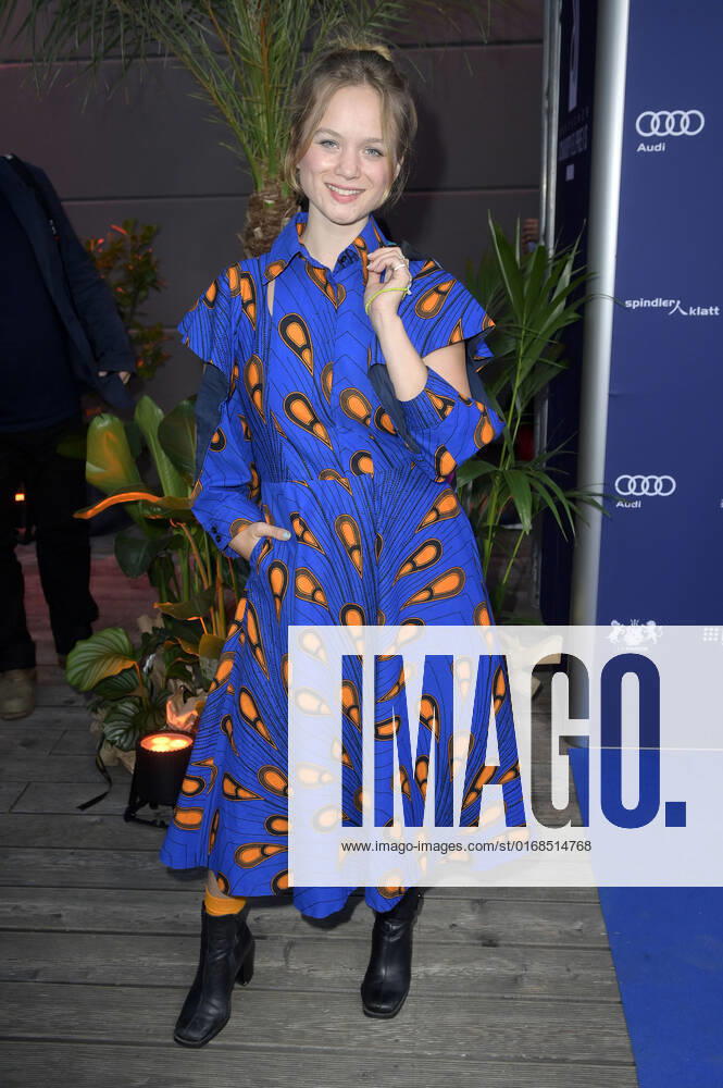 Sofie Eifertinger bei der Verleihung des Deutschen Schauspielpreises 2022 im Restaurant Spindler & Klatt. Berlin