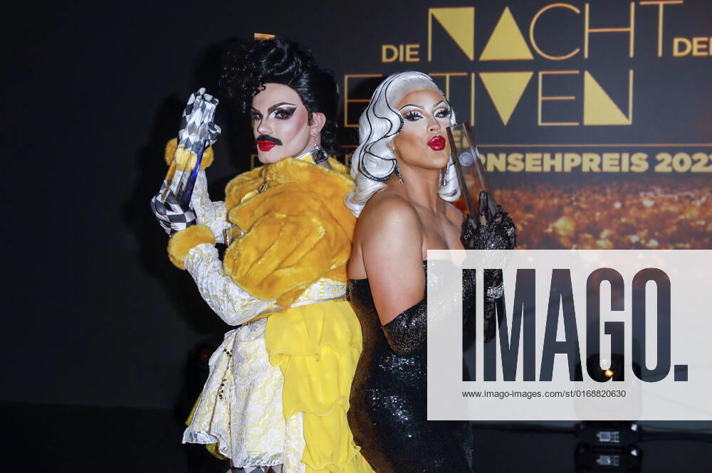 Bambi Mercury und Envy Peru bei der Verleihung des Deutschen Fernsehpreises 2022 - Die Nacht der Kreativen im Studio Ehrenfeld. Köln