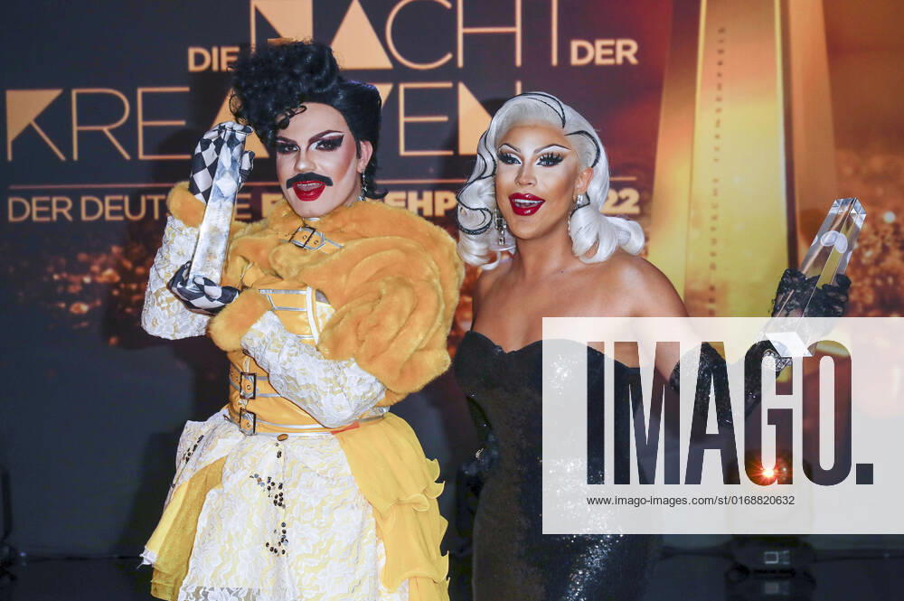 Bambi Mercury und Envy Peru bei der Verleihung des Deutschen Fernsehpreises 2022 - Die Nacht der Kreativen im Studio Ehrenfeld. Köln