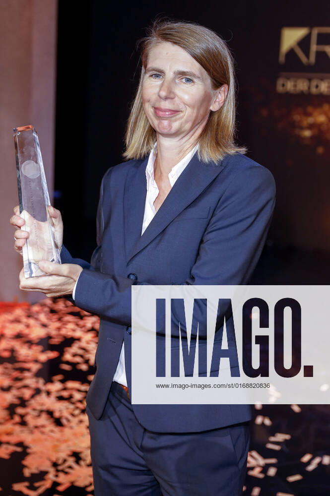 Petra Albert bei der Verleihung des Deutschen Fernsehpreises 2022 - Die Nacht der Kreativen im Studio Ehrenfeld. Köln