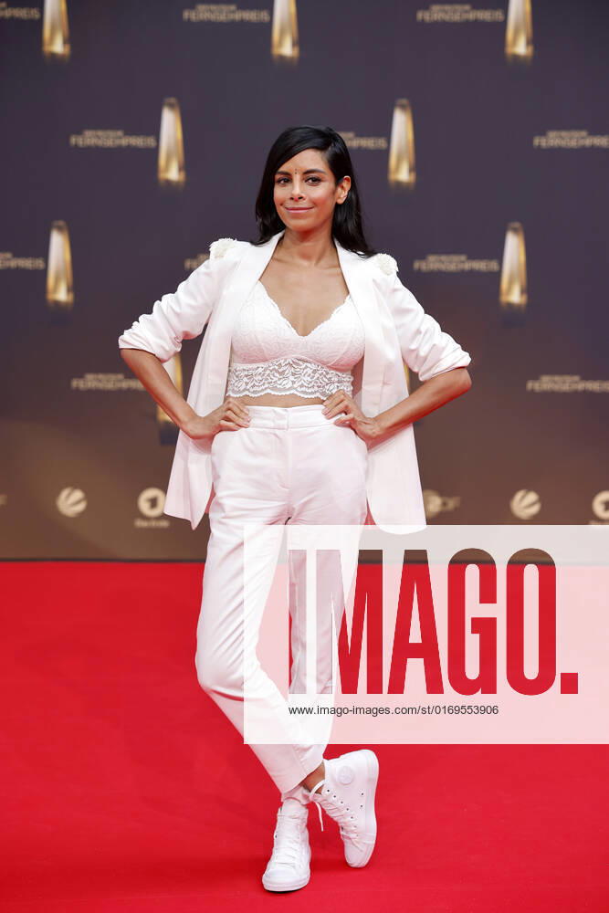 Moderatorin Collien Ulmen-Fernandes bei der Deutsche Fernsehpreis 2022 - Die TV-Highlights des Jahres in den MMC-Studios in Ossendorf. Köln, 14.09.2022 NRW Deutschland