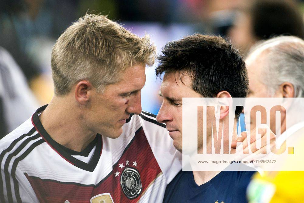 Bastian Schweinsteiger (GER), Lionel Messi (ARG), JULY 13, 2014 - Football Soccer : Bastian Schweinsteiger of Germany consoles Lionel Messi of Argentina after the FIFA World Cup Noxthirdxpartyxsales ( ptmb061815)