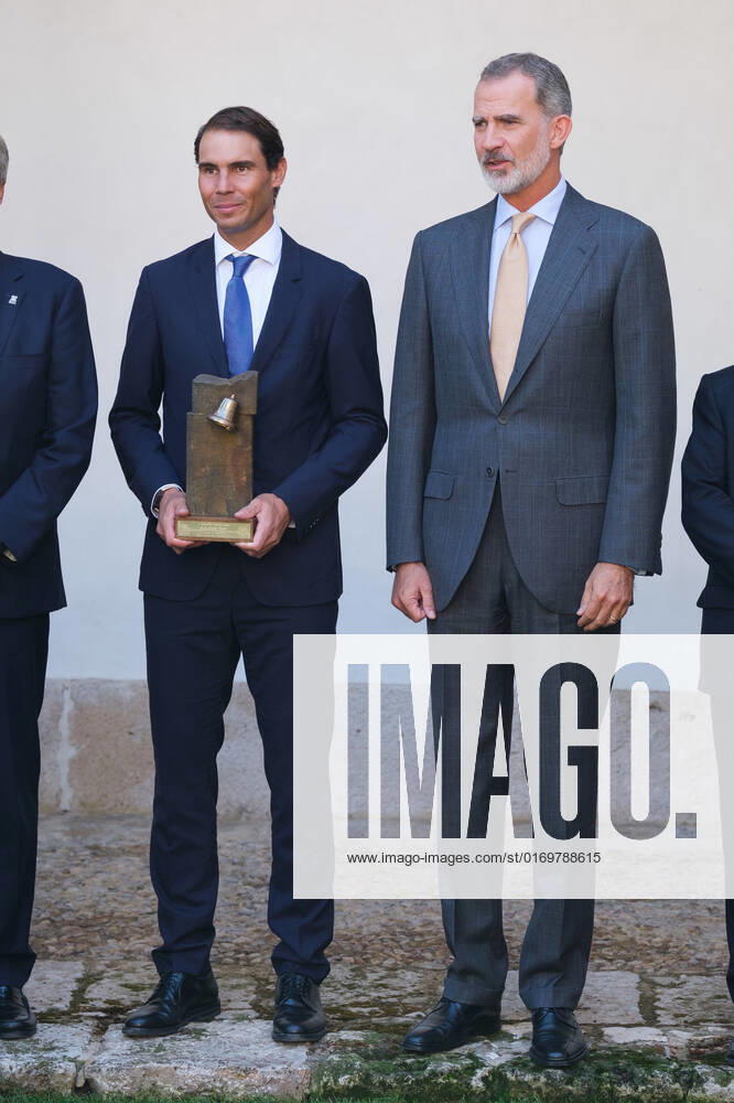 Tennis player Rafael Nadal and King Felipe VI of Spain seen during the delivery of the Camino Real Award on its fifth edition, at the auditorium of the University of Alcala, in Alcala de Henares, Madrid. The Camino Real award has been granted by the Franklin Institute of the University of Alcala, which recognizes the professional work of Spaniards who in an outstanding and exemplary way project and enhance the positive image of Spain in the United States. The projection of the image of Spain in North America by the tennis player, means his triumph in the US Open (2019), as well as in previous editions of 2010, 2013, 2017 and in other tournaments played in North America. Madrid Spain - ZUMAs197 20220920_zaa_s197_129