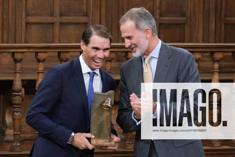 Tennis player Rafael Nadal and King Felipe VI of Spain seen during the delivery of the Camino Real Award on its fifth edition, at the auditorium of the University of Alcala, in Alcala de Henares, Madrid. The Camino Real award has been granted by the Franklin Institute of the University of Alcala, which recognizes the professional work of Spaniards who in an outstanding and exemplary way project and enhance the positive image of Spain in the United States. The projection of the image of Spain in North America by the tennis player, means his triumph in the US Open (2019), as well as in previous editions of 2010, 2013, 2017 and in other tournaments played in North America. Madrid Spain - ZUMAs197 20220920_zaa_s197_115