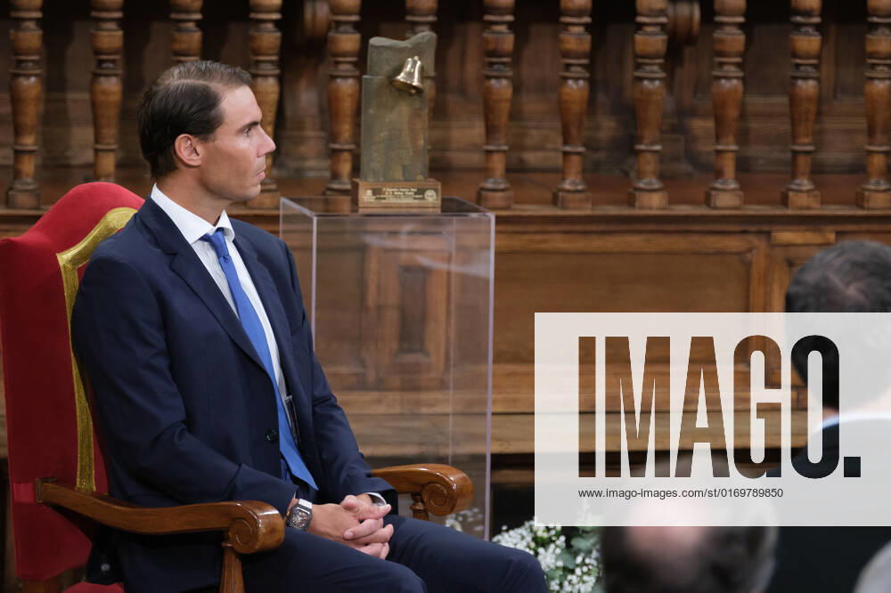 The King Presents The V Edition Of The camino Real Award To Rafa Nadal King Felipe VI presents the Camino Real Award to tennis player Rafael Nadal , during its fifth edition, at the auditorium of the University of Alcala, on 20 September, 2022 in Alcala de Henares, Madrid, Spain Madrid Spain
