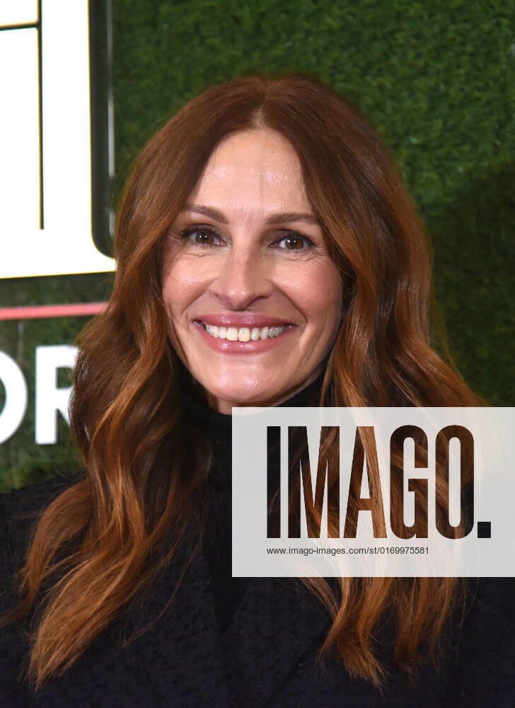 WASHINGTON, DC - SEPTEMBER 24: Julia Roberts at HISTORYTalks 2022: Your Place in History at DAR Constitution Hall in Washington, DC on September 24, 2022.
