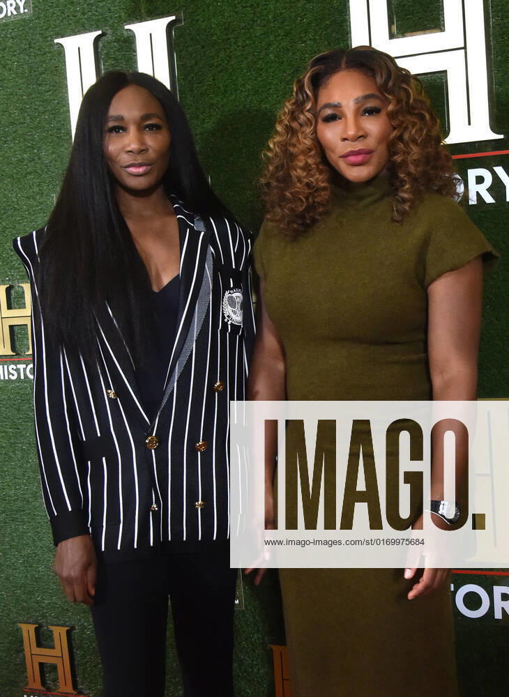 WASHINGTON, DC - SEPTEMBER 24: Venus Williams and Serena Williams at HISTORYTalks 2022: Your Place in History at DAR Constitution Hall in Washington, DC on September 24, 2022.