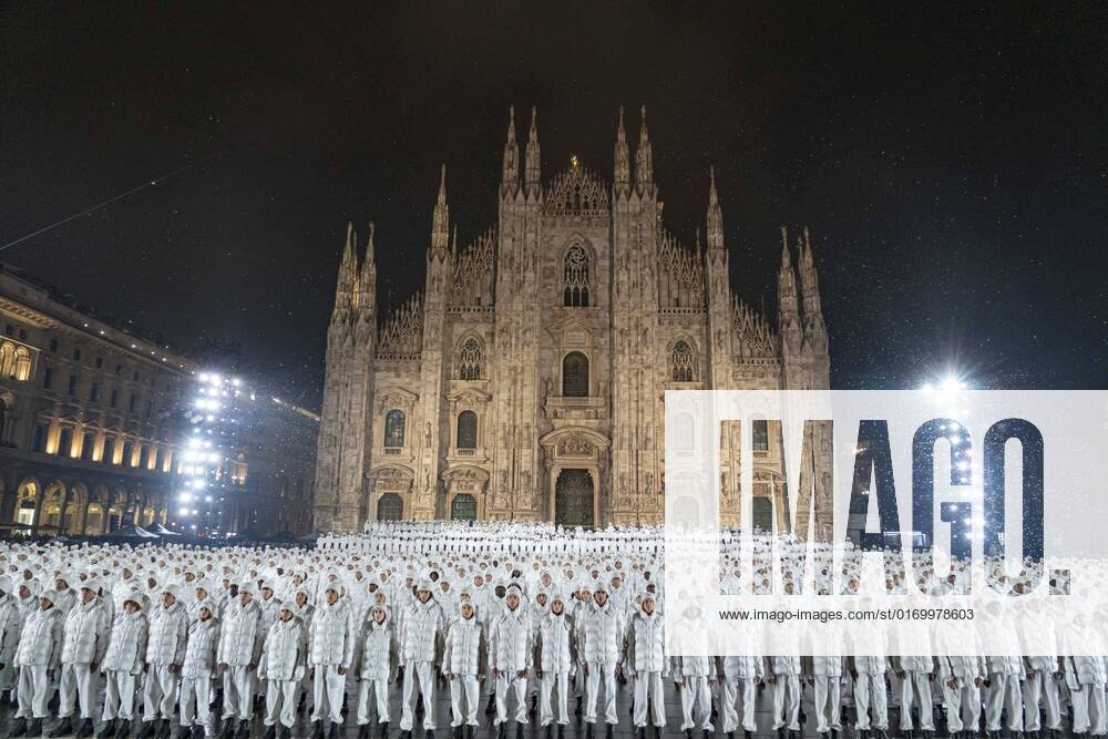 Milan, Milan Fashion Week, Woman Spring Summer 2023. Milan, Women s Fashion, Spring Summer 2023. Moncler 70 party of the yearf Pictured: model