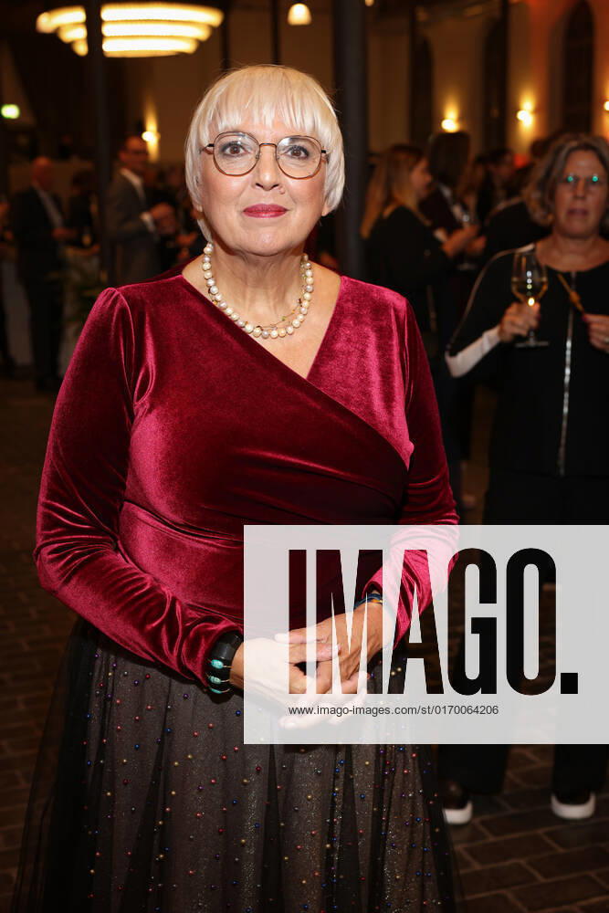 20. Deutsche Hörfilmpreis 2022 Claudia Roth Verrleihung des 20. Deutschen Hörfilmpreises 2022 in den Bolle Festsäle am Spree-Bogen in Berlin