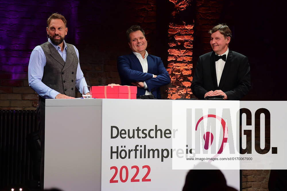 Verleihung des 20. Deutschen Hörfilmpreises Steven Gätjen, Jürgen Dusel, Hans-Werner Lange Verleihung des 20. Deutschen Hörfilmpreises 2022 in den BOLLE Festsäle am Spree-Bogen in Berlin am 27.09.2022
