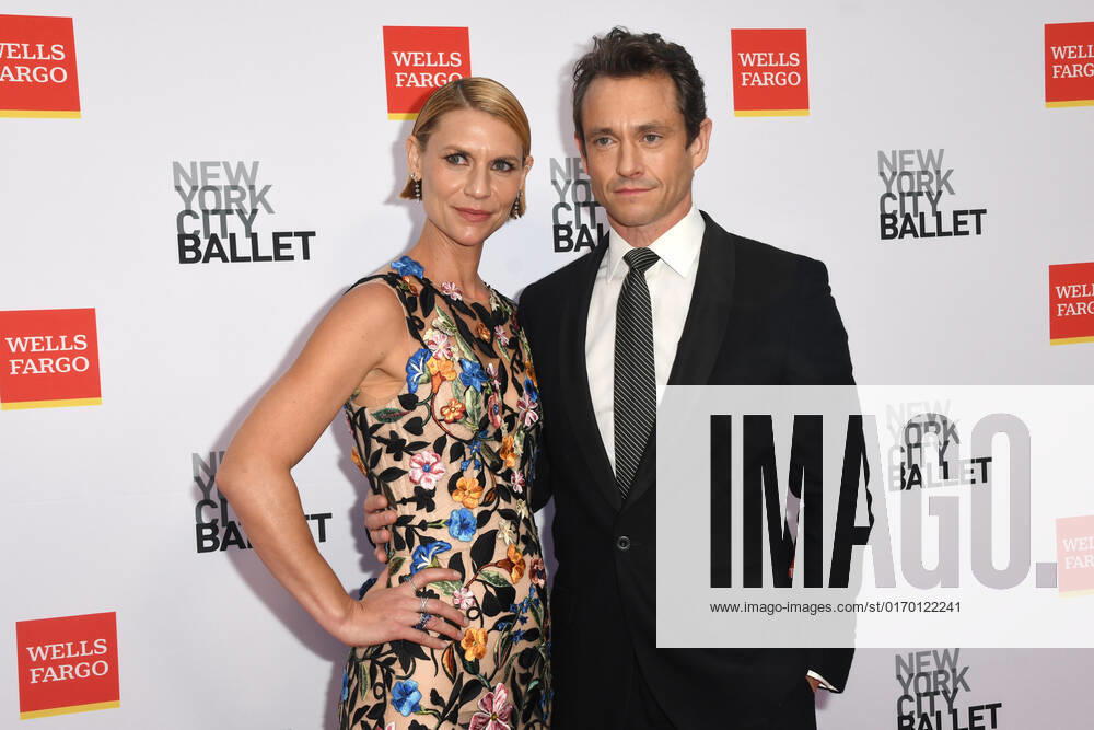 NEW YORK, NY- SEPTEMBER 28: Claire Danes and Hugh Dancy at the 2022 NYC Ballet Fall Fashion Gala at the David H.Koch Theater in New York City on September 28, 2022.
