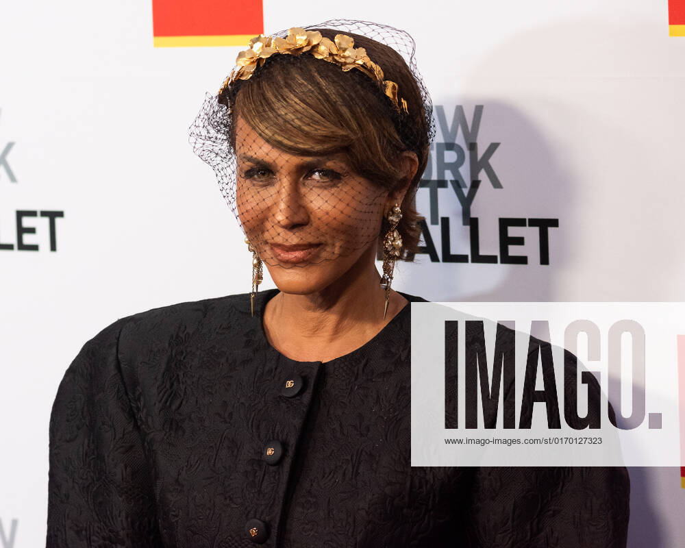 Nicole Ari Parker arrives on the red carpet at the New York City Ballet 2022 Fall Fashion Gala at the David H. Koch Theater in New York City on Wednesday, September 28, 2022. 1 NYP20220928546 GabrielexHoltermann