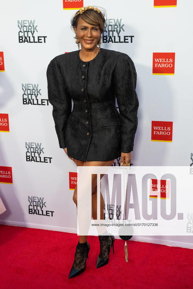 Nicole Ari Parker arrives on the red carpet at the New York City Ballet 2022 Fall Fashion Gala at the David H. Koch Theater in New York City on Wednesday, September 28, 2022. 1 NYP20220928545 GabrielexHoltermann