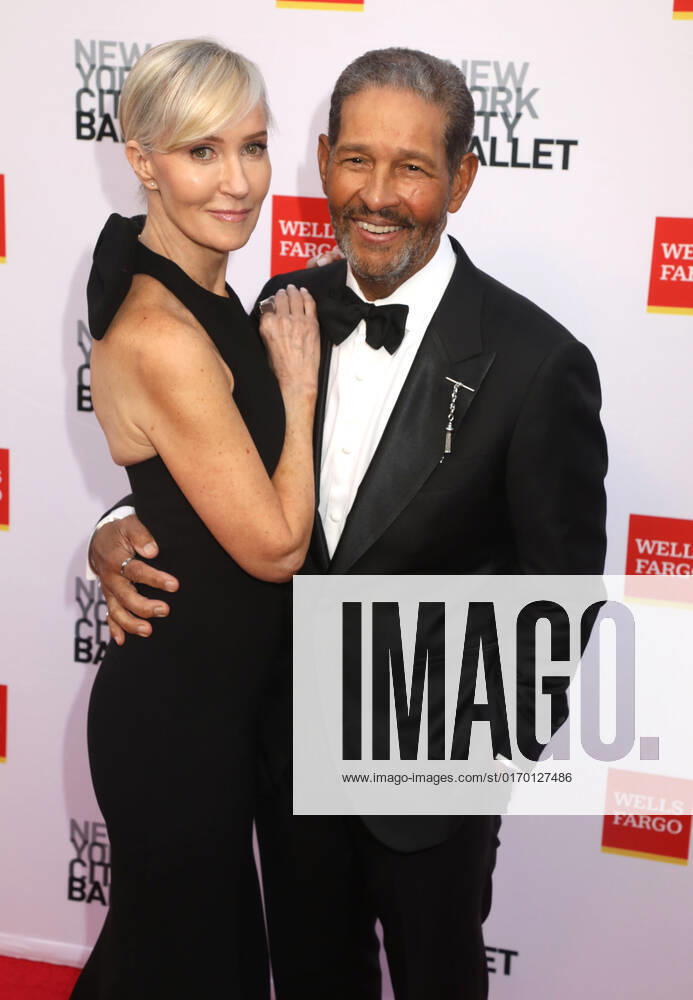 HILARY GUMBEL and BRYANT GUMBEL attend the New York City Ballet 2022 Fall Fashion Gala held at the David H. Koch Theater at Lincoln Center. New York City USA - ZUMAk03_ 20220928_zaf_k03_066