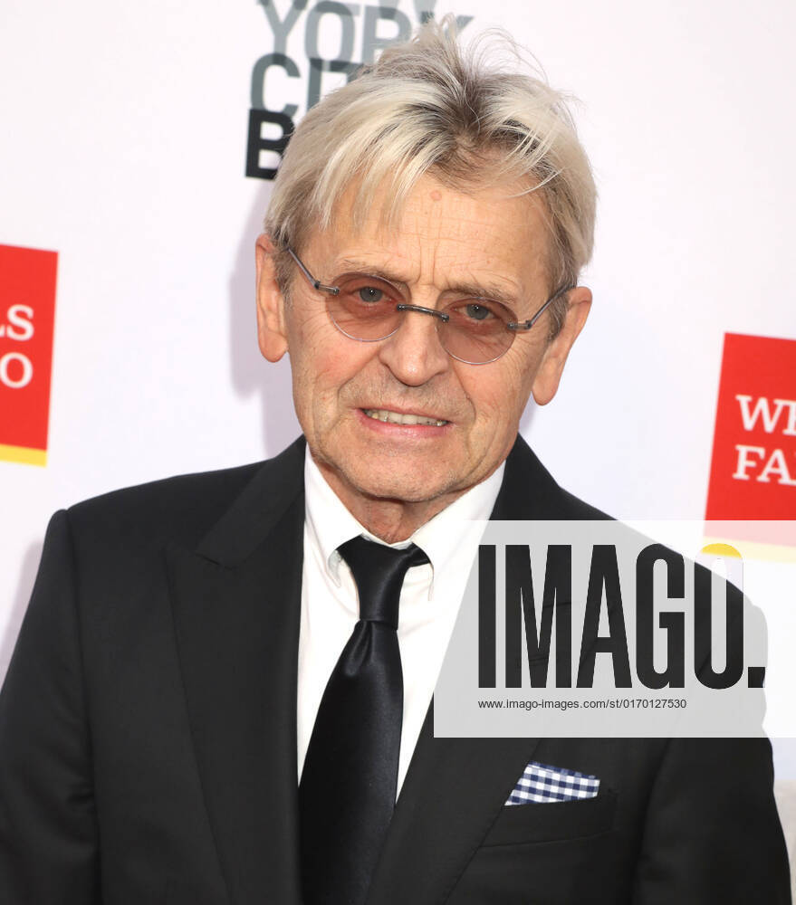 MIKHAIL BARYSHNIKOV attends the New York City Ballet 2022 Fall Fashion Gala held at the David H. Koch Theater at Lincoln Center. New York City USA - ZUMAk03_ 20220928_zaf_k03_079