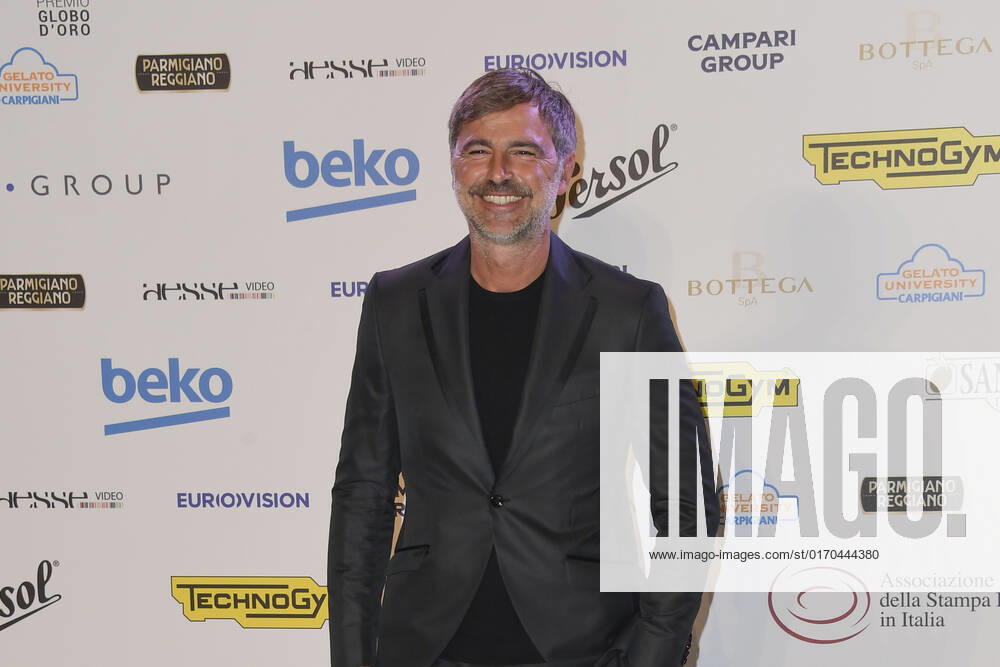 Beppe Convertini attends at the red carpet of the Globo d oro award 2022 at the Auditorium Parco Della Musica. Rome Italy - ZUMAs197 20221004_zaa_s197_402