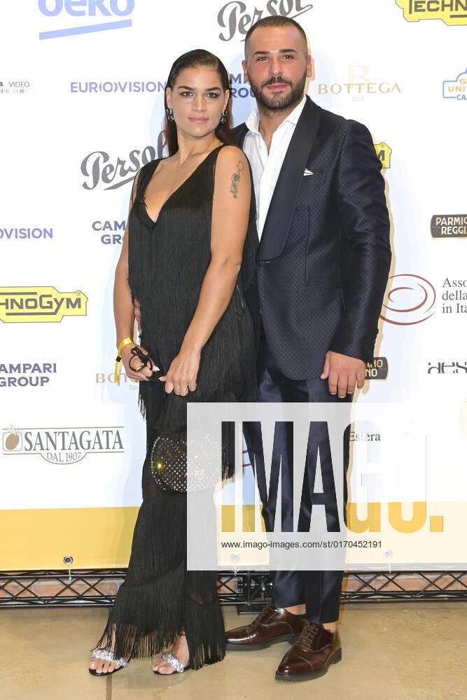 Lina Siciliano und Fabio PIccolella bei der 62. Verleihung des Globo d Oro 2022 im Auditorium Parco della Musica. Rom