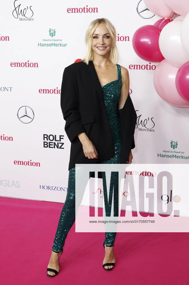 Janin Ullmann bei der 11. Verleihung des EMOTION Award 2022 im Curio Haus. Hamburg