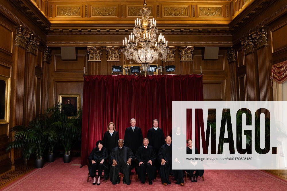 Justices of the US Supreme Court during a formal group photograph at the Supreme Court in Washington, D.C., US, on Friday, Oct. 7, 2022. Seated from left: Associate Justice Sonia Sotomayor, Associate Justice Clarence Thomas, Chief Justice John Roberts, Associate Justice Samuel Alito Jr. and Associate Justice Elena Kagan. Standing from left: Associate Justice Amy Coney Barrett, Associate Justice Neil Gorsuch, Associate Justice Brett Kavanaugh and Associate Justice Ketanji Brown Jackson. 1 WASP2022100703 EricxLee