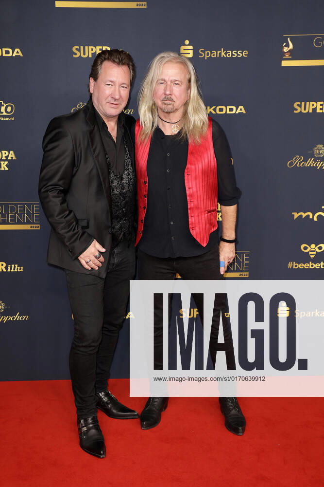 Claudius Dreilich und Bernd Roemer bei der Verleihung Die Goldene Henne am 7.10.2022 in Leipzig Die Goldene Henne 2022 Verleihung in Leipzig