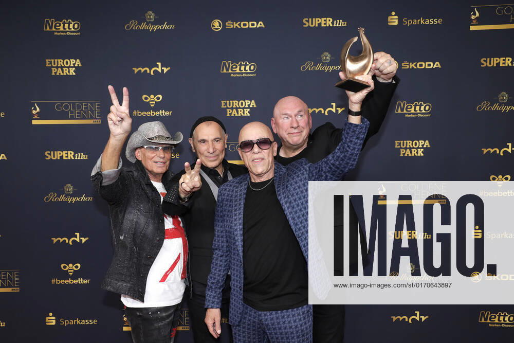 Preisträger: Die Band City um Sänger Toni Krahl bei der Verleihung Die Goldene Henne am 7.10.2022 in Leipzig Die Goldene Henne 2022 Verleihung in Leipzig - Preisträger Gewinner