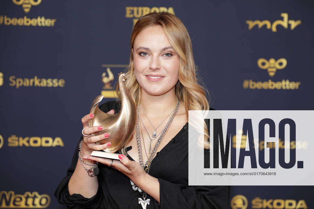 Preisträgerin Sophia bei der Verleihung Die Goldene Henne am 7.10.2022 in Leipzig Die Goldene Henne 2022 Verleihung in Leipzig- Preisträger Gewinner